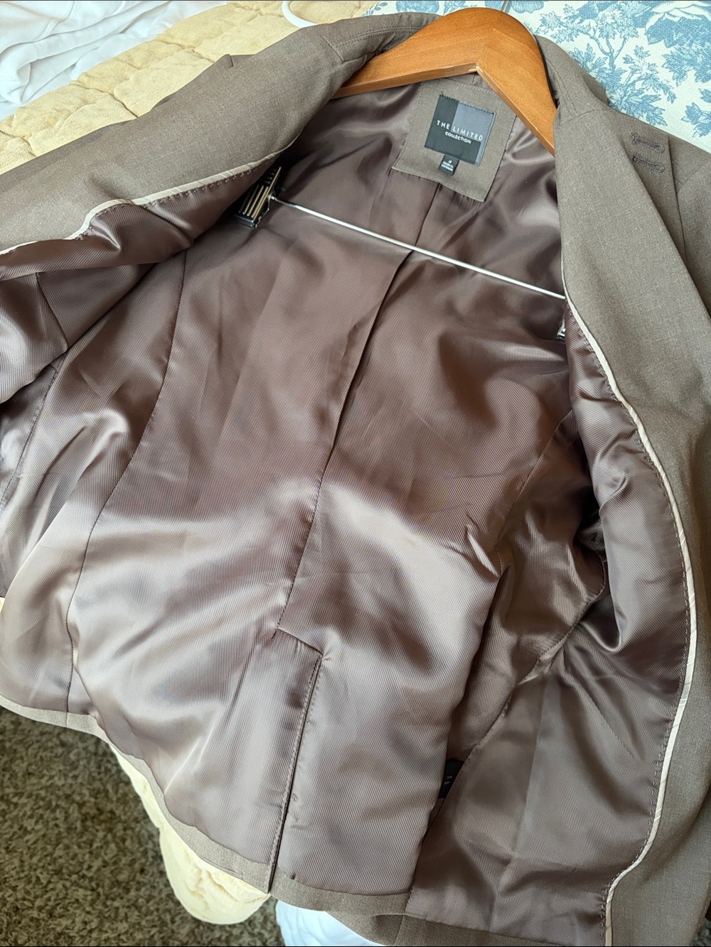 NWOT-The Limited Women's Brown Tailored Single-Button Blazer - Picture 6 of 6